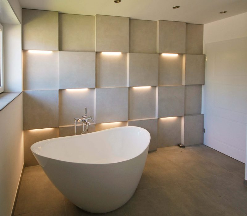 Komplettbadsanierung mit freistehender Badewanne & individuellem Raumkonzept in Wadern 1